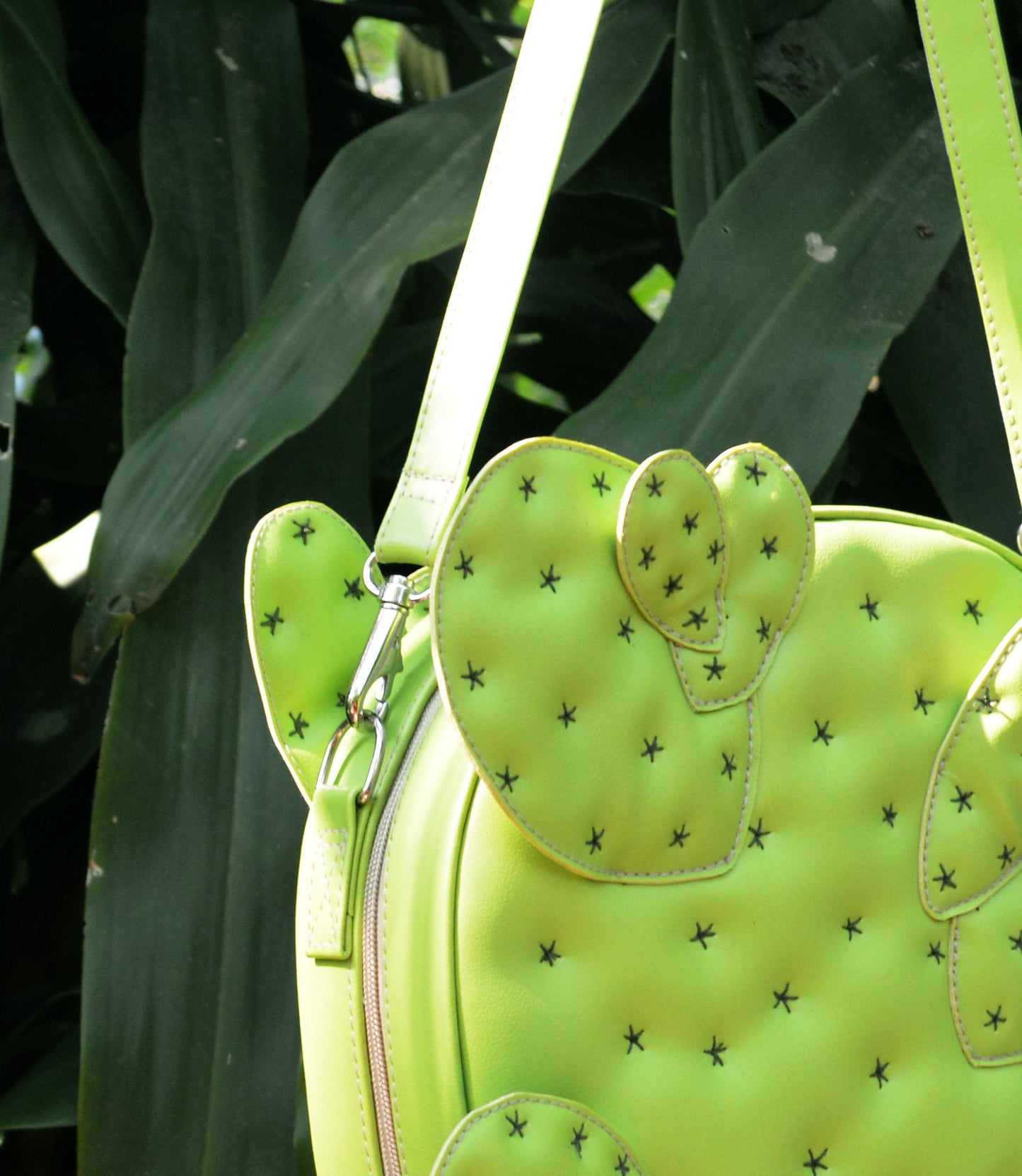 Nopal Cacti Umhängetasche