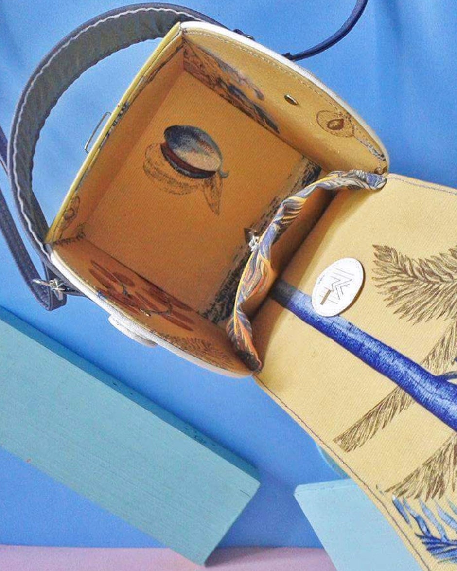 Baulito mini crossbody/handbag