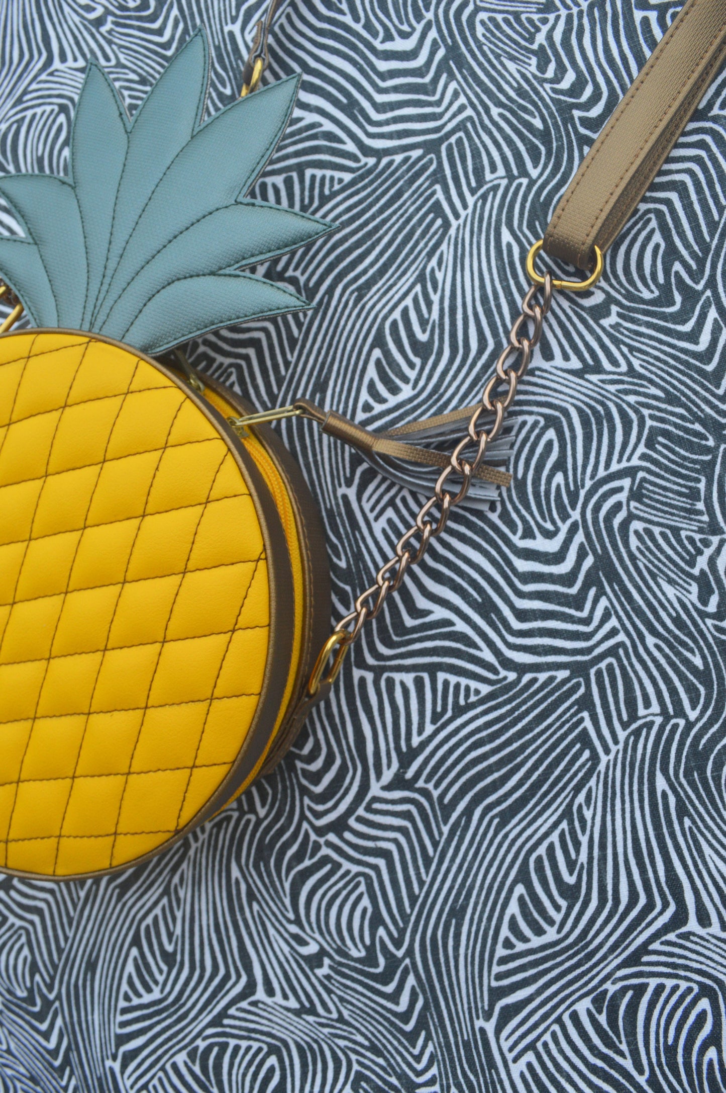 Pineapple crossbody bag