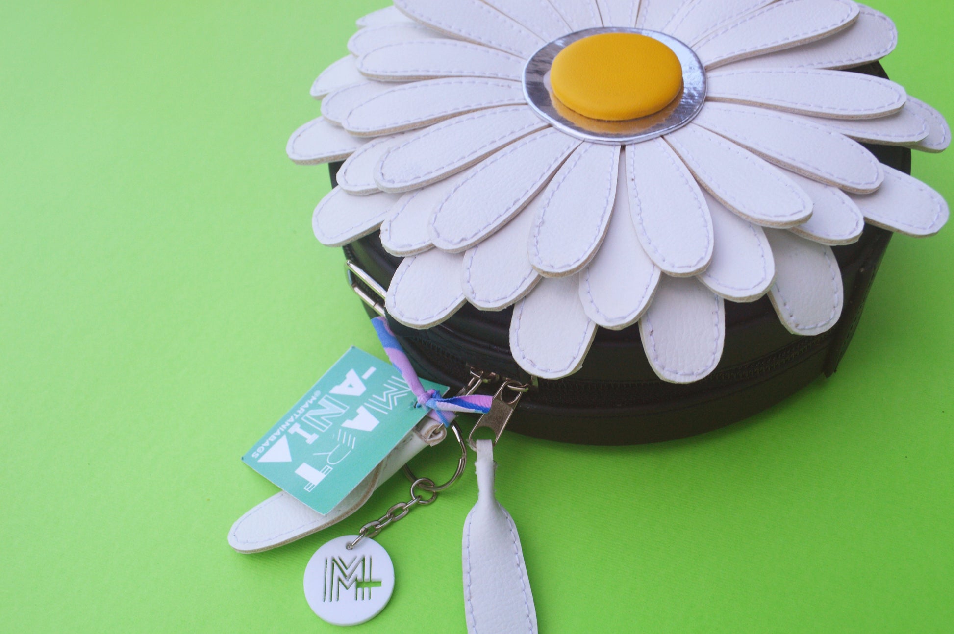 Daisy Umhängetasche/Bauchtasche