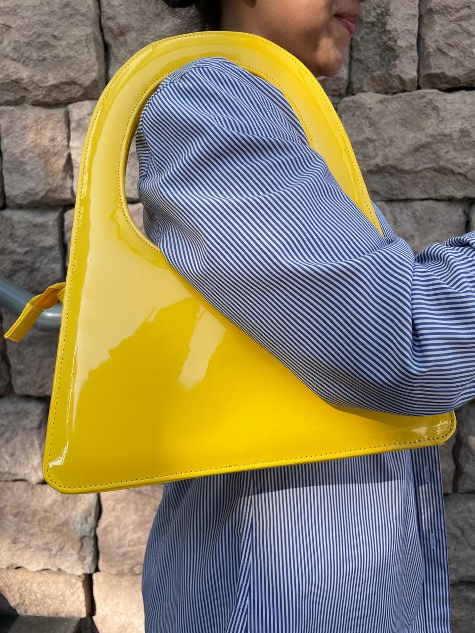 Acordeón shoulder bag
